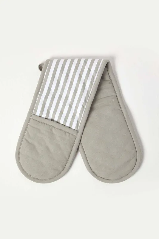 Homescapes Grey Stripe Cotton Double Oven Glove Grey