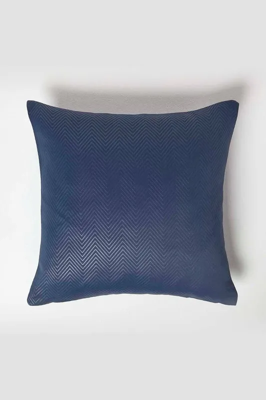 Homescapes Unisex Herringbone Cushion Cover in Navy Size: 45cm x 45cm Navy female