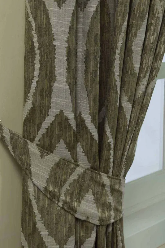 Homescapes Unisex Ikat Jacquard Curtain Tie Back Pair in Green Green female