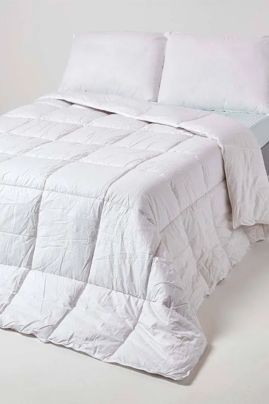 Homescapes - Indulgent Pure Mulberry Silk Blend 4.5 Tog Spring/Summer Duvet, Super King
