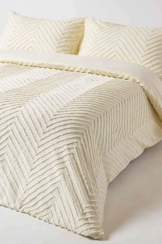 Homescapes Unisex White Cotton Tufted Duvet Cover Set Size: Super King White Super King female