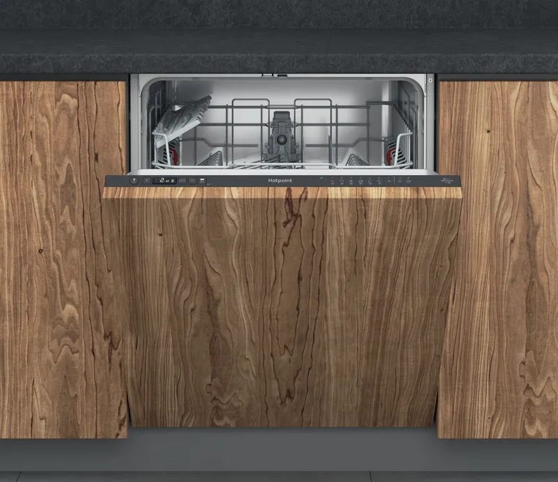 Hotpoint H2IHD526BUK Fully Integrated Full Size Dishwasher - Black Control Panel with Fixed Door Hinge Kit - E Rated, Black
