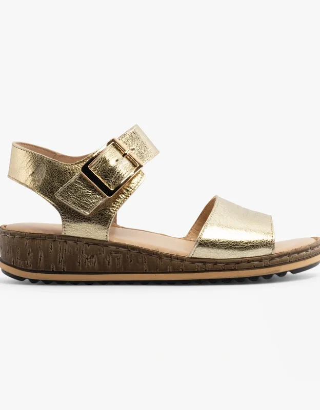 Hush Puppies Women's Ellie' Sandal in Gold Size: 5 - Gold