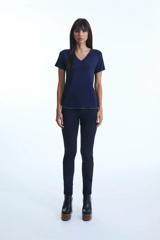 James Lakeland Women's V-neck Navy T-shirt Size: 20 - Navy