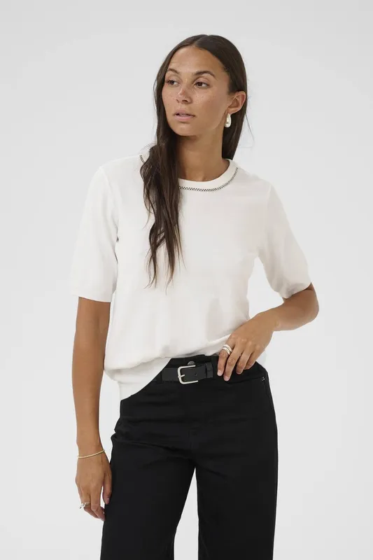 Kaffe Women's KAcarly Short Sleeve Pullover Jumper in Off White Size: XS - Off White