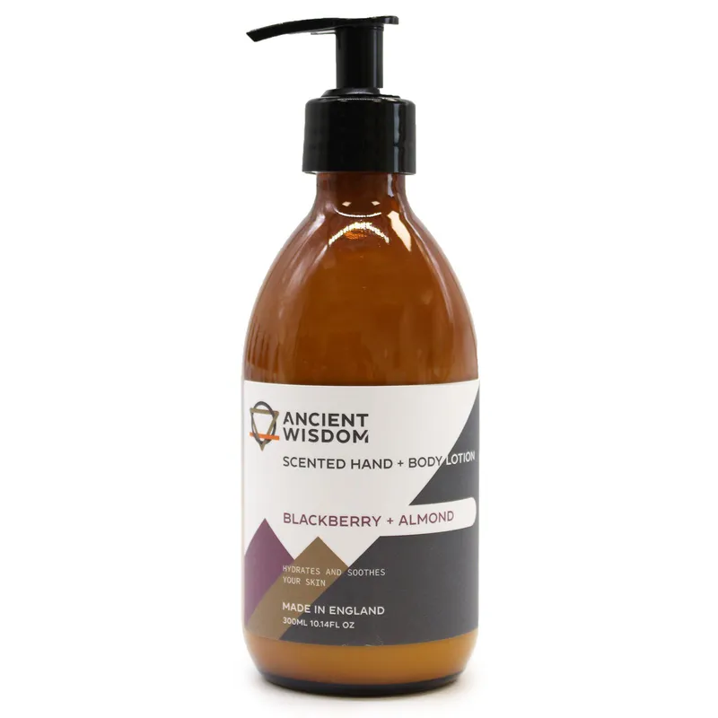 Kdmd Blackberry & Almond Lotion 300ml in Orange - Orange