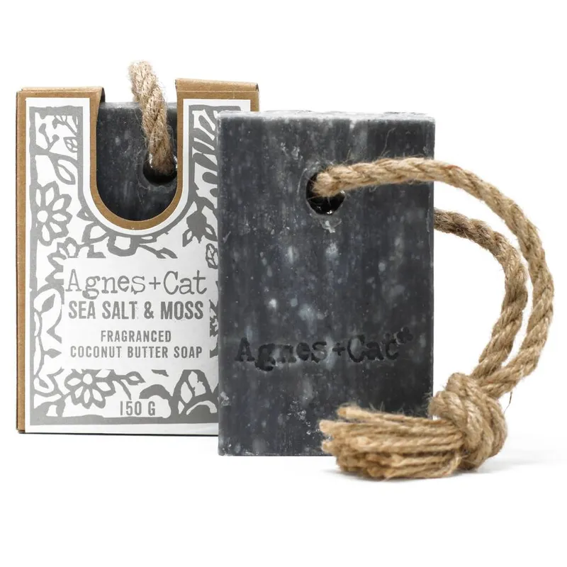 Kdmd Soap On A Rope - Sea Salt & Moss in Black Black