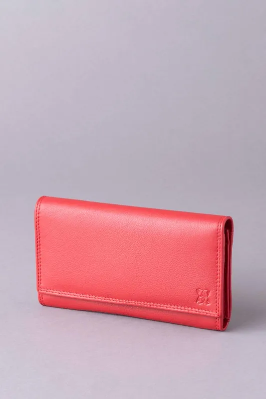 Lakeland Leather Women's Large Leather Purse in Red - Red