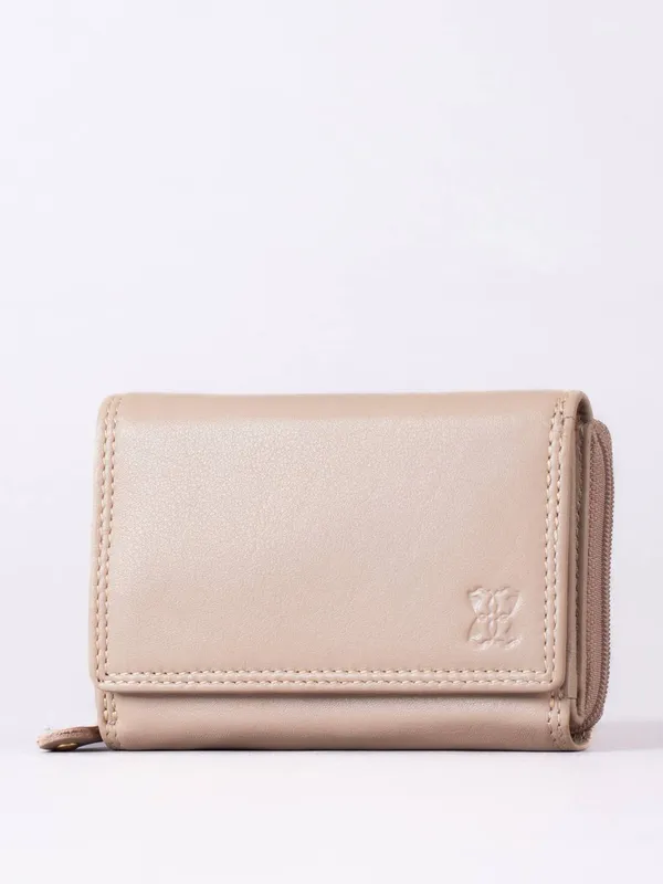 Lakeland Leather Women's Small Leather Purse in Camel - Camel