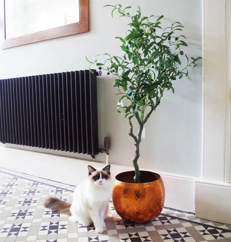 Leaf 120cm Artificial Olive Tree Natural Style in Green Green