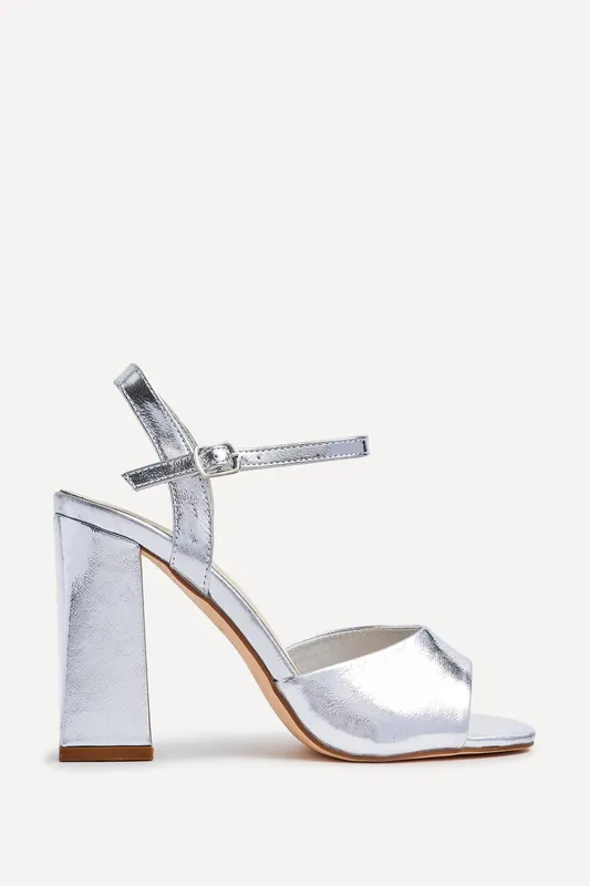 Linzi Women's Monroe Wide Fit Silver Block Heels Size: 4-Wide Fit - Silver