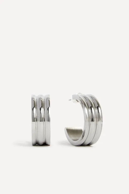 Linzi Women's Spirit Large Silver Ridge Hoop Earrings Silver