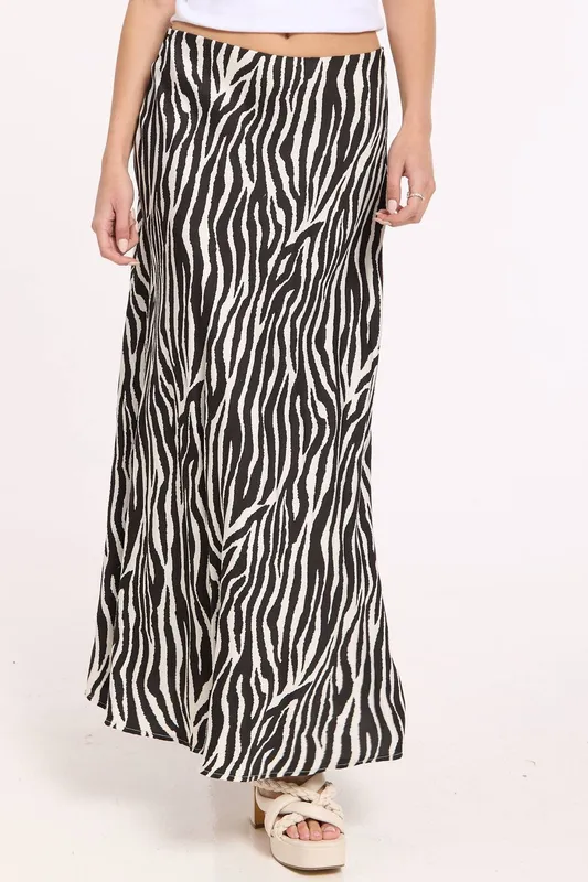 Liquorish Women's Black Zebra Print Satin Maxi Skirt Black female