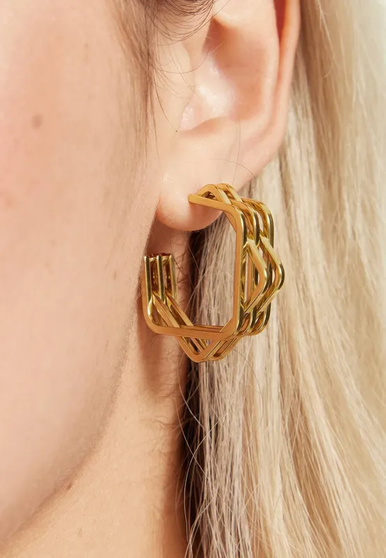 Liquorish Women's Gold Geometric Layered Hoop Earrings Gold female