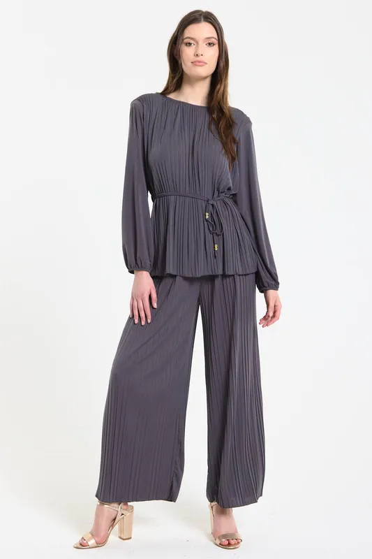 Liquorish Women's Pleated Charcoal Top & Trouser Set in Grey Grey One Size