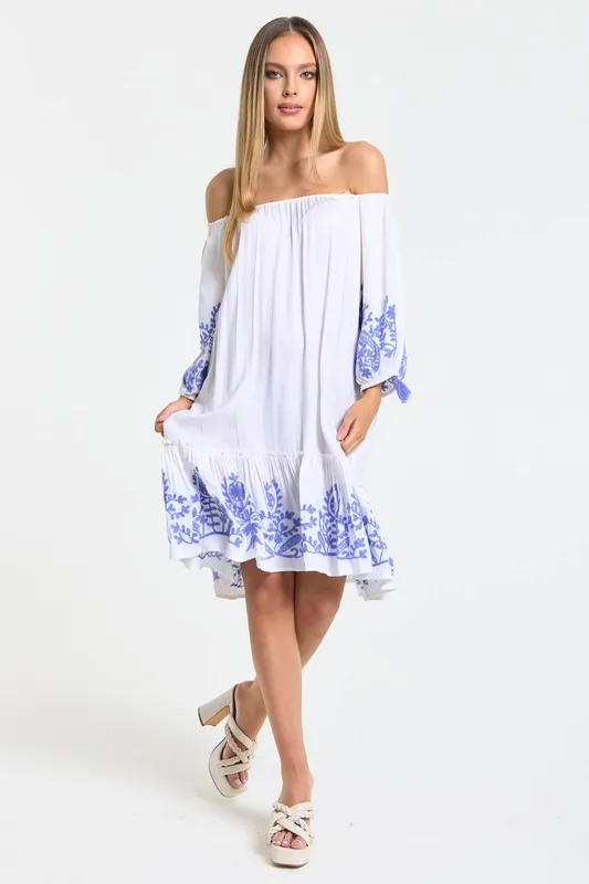 Liquorish Women's White Blue Embroidered Beach Dress Size: 8 - White