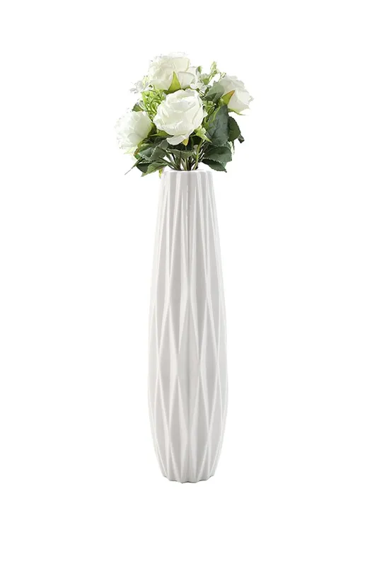 Living and Home Unisex 45cm H European Ceramic Sim Vase in White White female