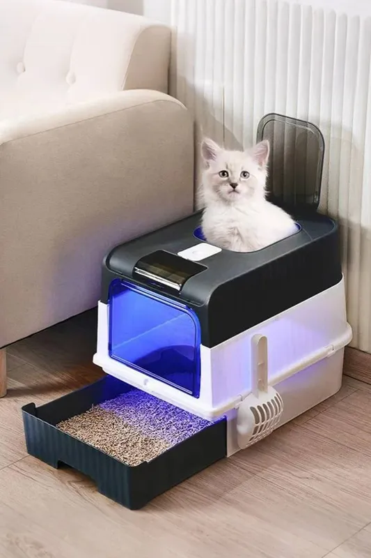Living and Home Foldable Enclosed Black Cat Litter Box - Black