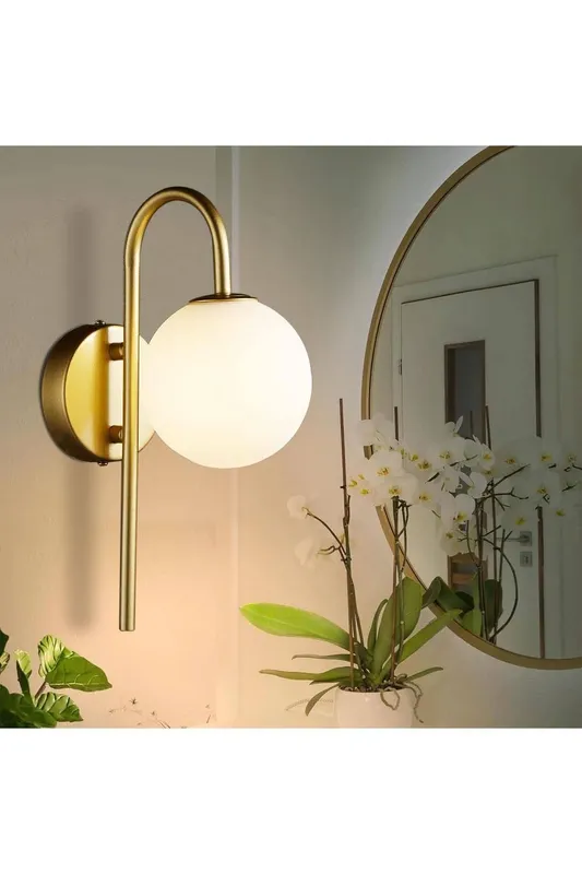 Living and Home Unisex Nordic Modern Golden Wall Light in Gold Gold female