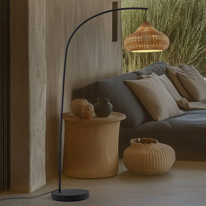 Lucande Taniola outdoor floor lamp, beige, rattan, 195cm, IP44, Light wood, Wood, Country House / Rustic