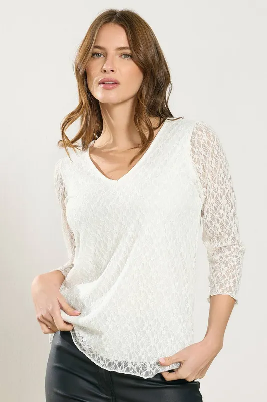 M&Co Women's Floral Lace Top in Ivory Size: 18 Ivory female