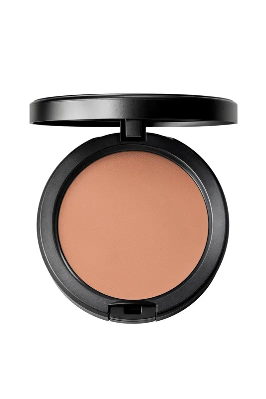 Mac Cosmetics Studio Fix Powder Plus Foundation 12g in Nw25 Nw25 12g