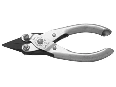 Maun Snipe Nose Smooth Jaws Pliers 125mm