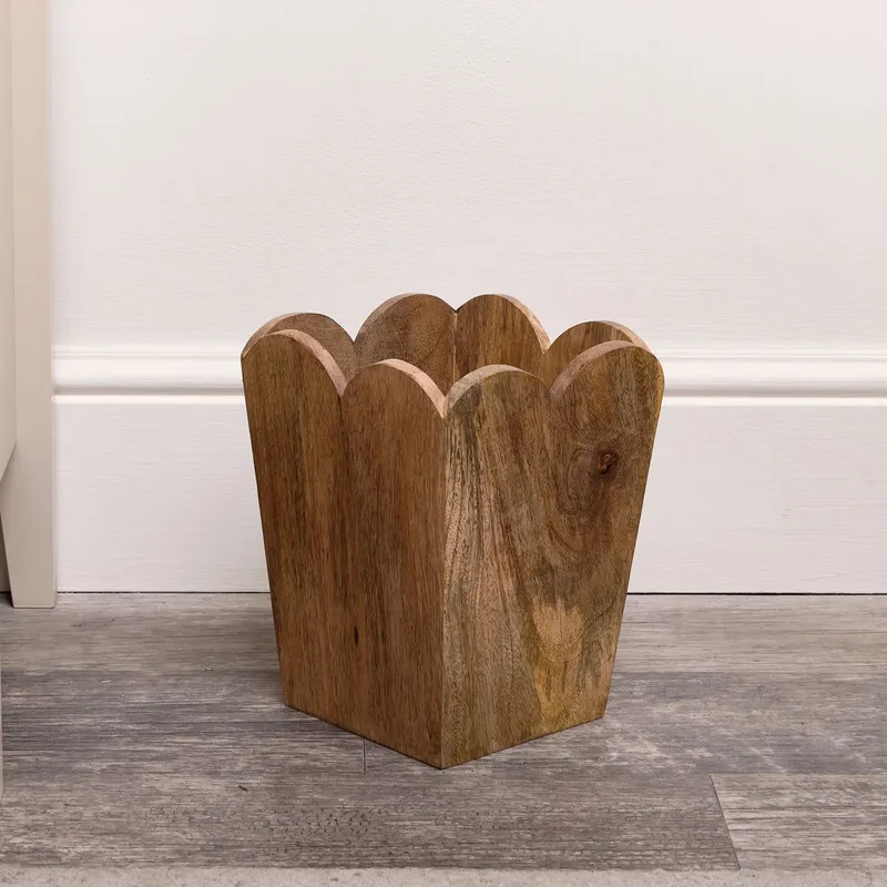 Melody Maison Mango Wood Scalloped Edge Waste Paper Bin in Dark Brown Dark Brown