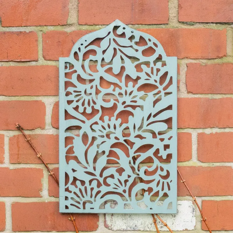 Melody Maison Sage Green Garden Wall Art Plaque - 30cm X 81cm Size: 30 cm X 81 cm Green 30 cm X 81 cm