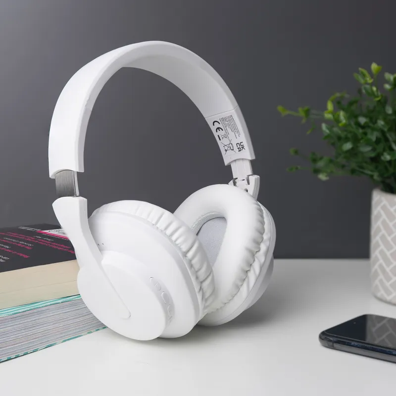 Menkind RED5 Wireless Headphones Active Noise-Cancellation & 40-Hour Battery in White White