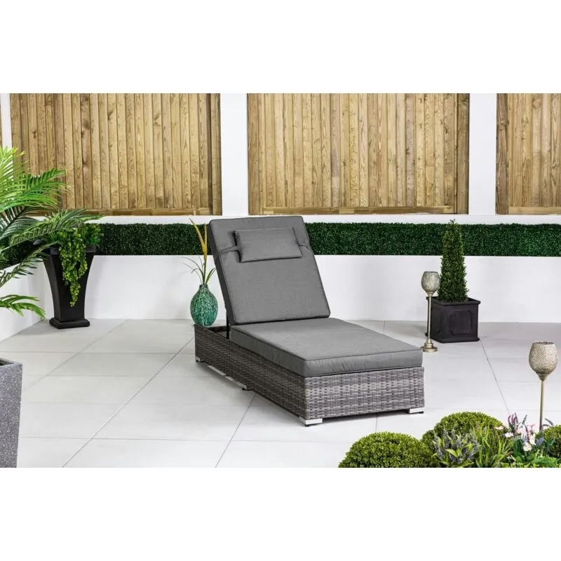 Modern Furniture Direct - giardino Rattan Sun Lounger Luxury Rattan Sunbed for Garden & Patio Furniture