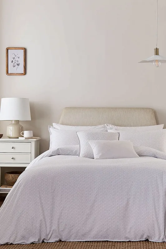 Murmur 'Florin' Cotton Duvet Cover Set in Light Beige Size: Single Light Beige Single