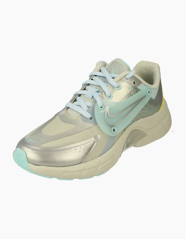 Women's Nike Womens Alphina 5000 DA4297 001 - Silver - Size: 4