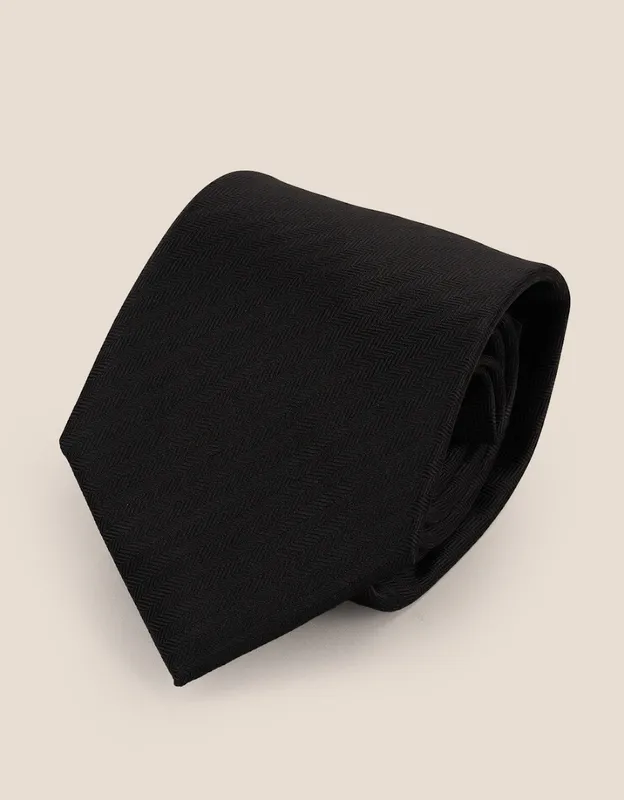 Oswin Hyde Men's Black Self Stripe