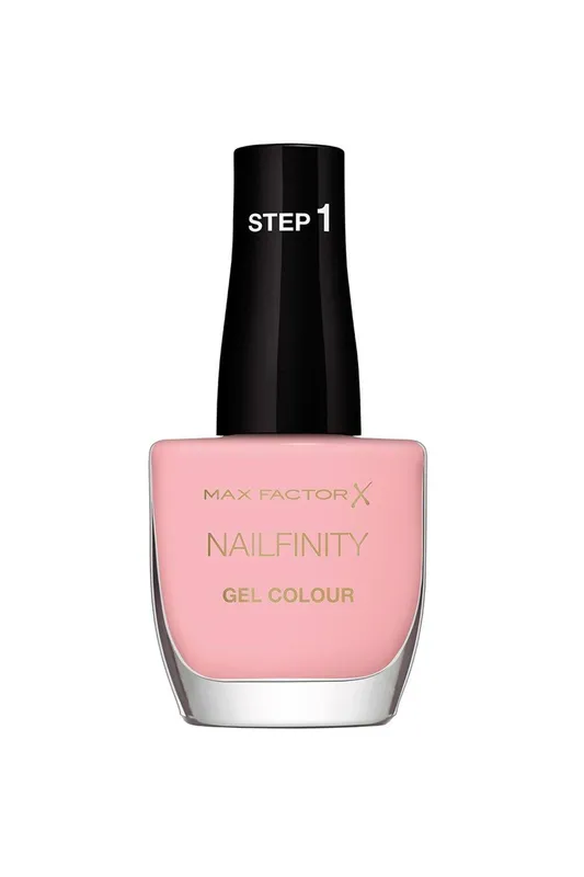 Debenhams Unisex Nailfinity Gel Nail Polish in Leading Lady 230 Size: 8ml Leading Lady 230 8ml female
