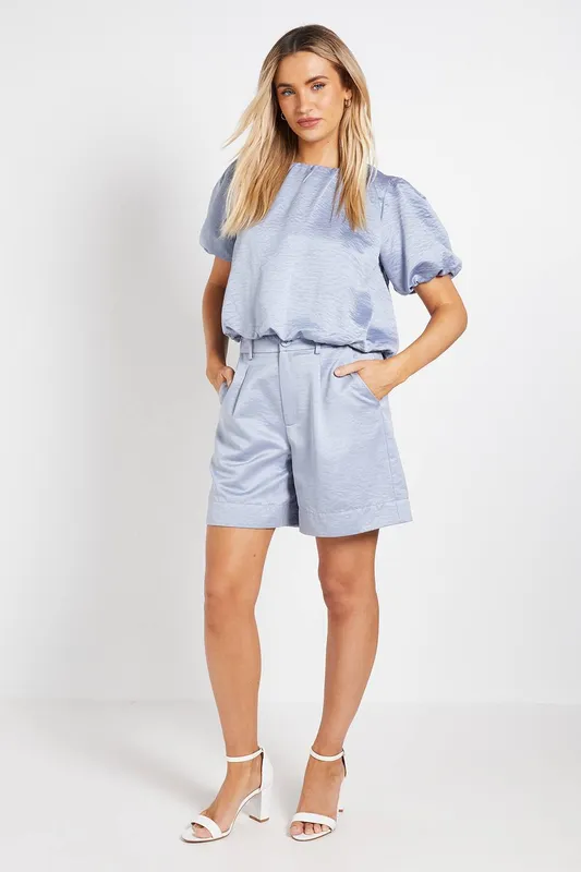Dorothy Perkins Women's Pleated Shorts in Denim-Blue Size: 10 Denim-Blue