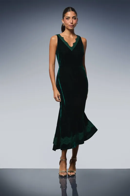 Wallis Women's Velvet Lace Insert Midi Dress in Emerald Size: 18 - Emerald
