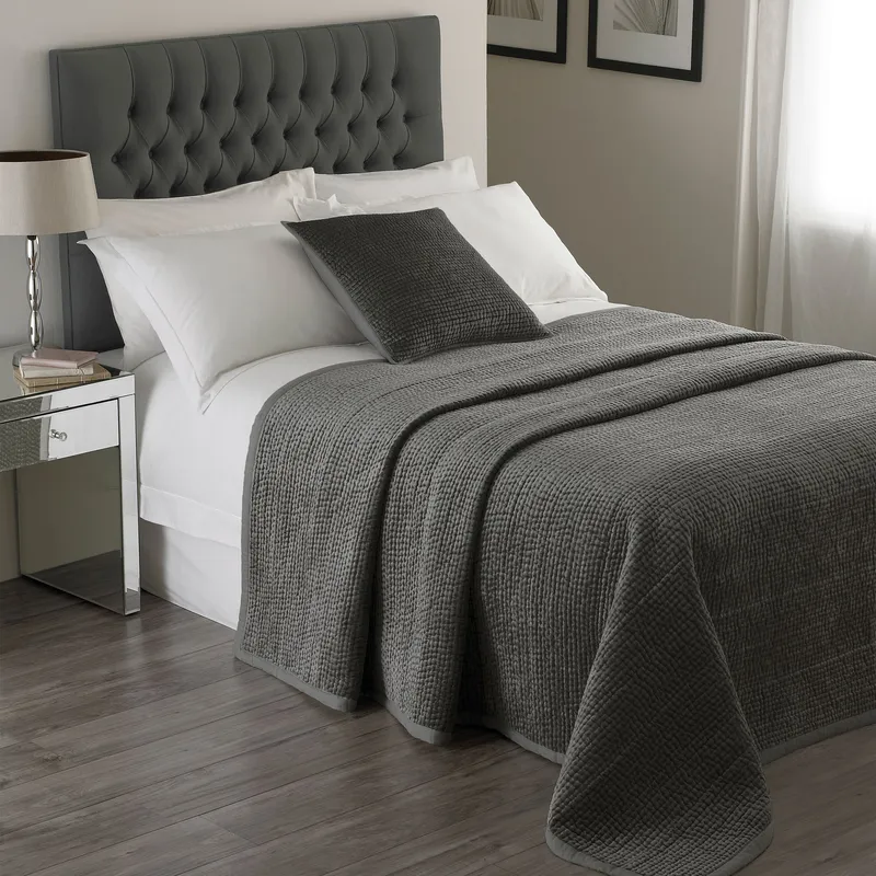 Paoletti Brooklands Quilted Bedspread in Grey Grey
