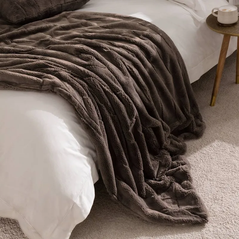 Paoletti Empress Alaskan Faux Fur Throw in Taupe Size: 140 cm x 200 cm Taupe