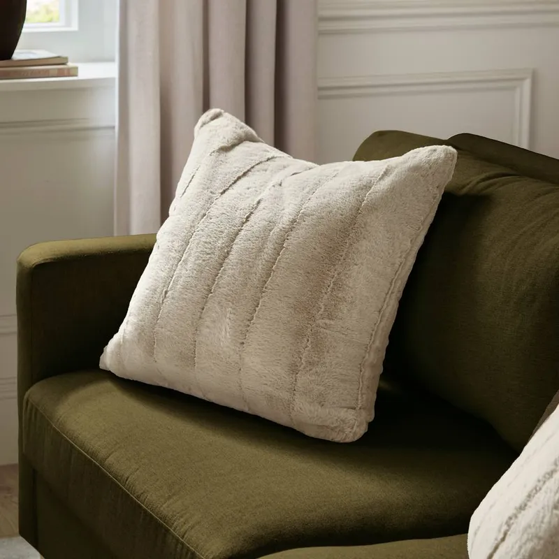 Paoletti Empress Faux Fur Cushion in Light Beige Size: 45 cm x 45 cm Light Beige 45 cm x 45 cm