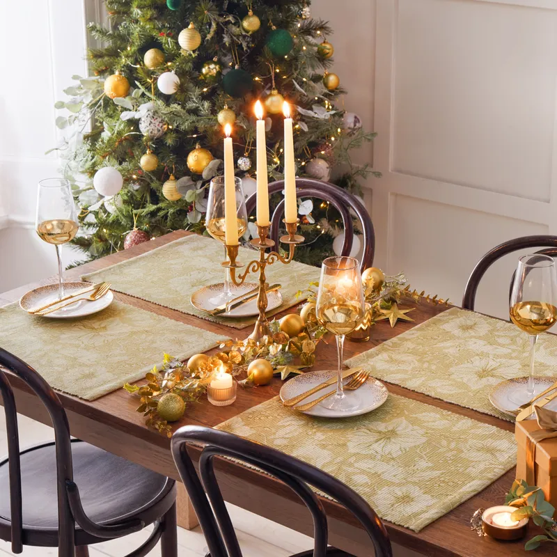 Paoletti Gold Stag Washable Set of 4 Festive Placemats Gold
