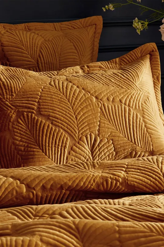 Paoletti Palmeria Oxford Pillowcase - Gold, Size: 50 Cm X 75 - Size 50 Cm X 75 Cm