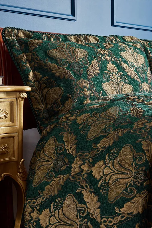 Paoletti Shiraz Traditional Jacquard Chenille Pillow Sham - Emerald - Size 48 Cm X 74 Cm
