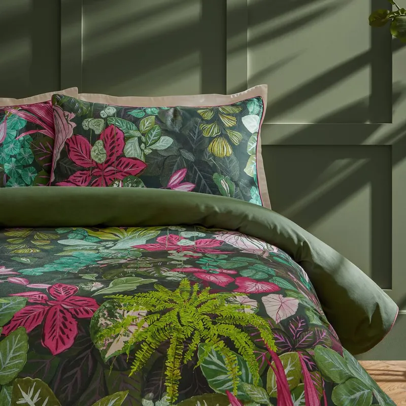 Paoletti Veadeiros Exotic Floral Pillowcase Pair in Pink Size: Standard Pillow Case Pink