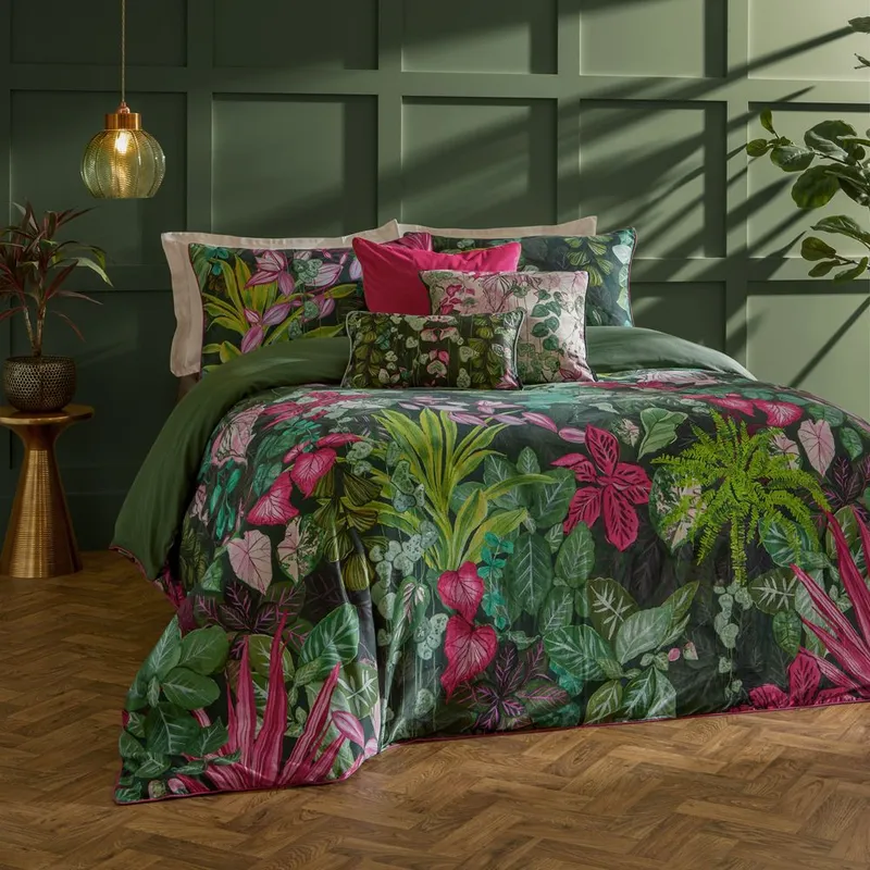 Paoletti Veadeiros Exotic Floral Cotton Duvet Cover Set Green;Pink Super King Duvet Cover + 2 Standard Pillowcases