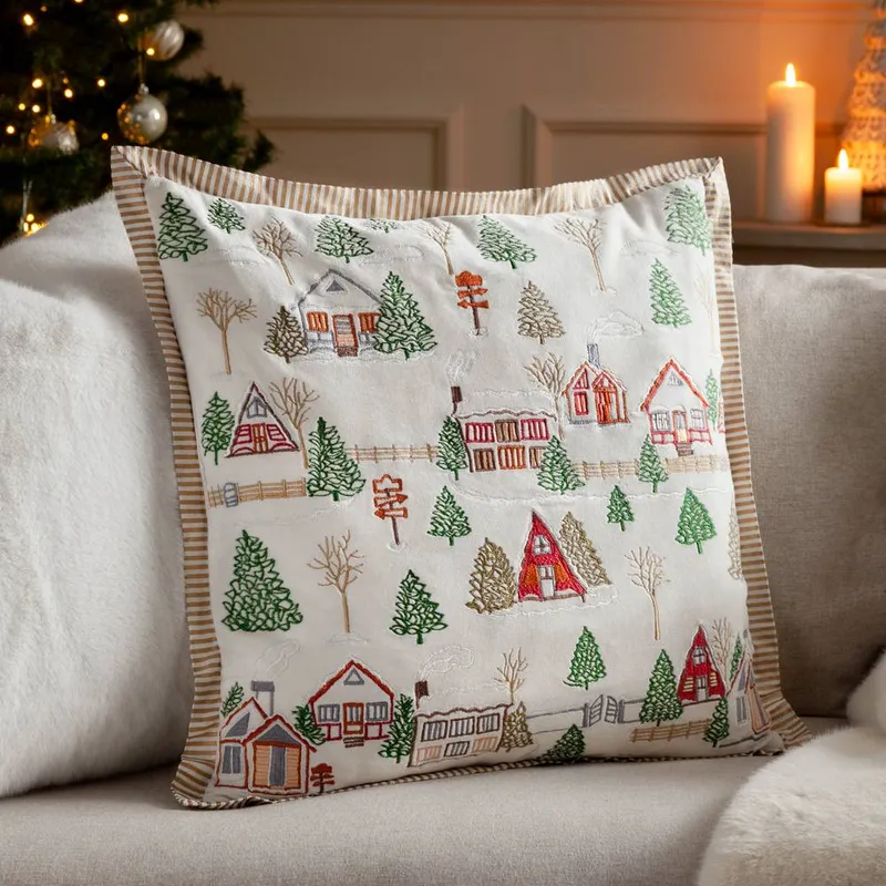 Paoletti Winter Ski Lodges Embroidered Polyester Filled Cushion in White Size: 50cm x 50cm - White - Size: 50cm x 50cm