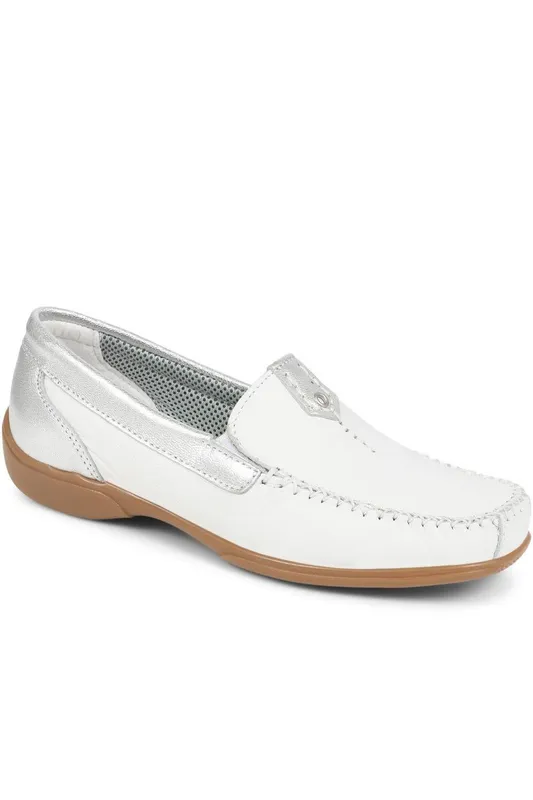 Pavers Women's Leather Moccasins in White Size: 5 - White