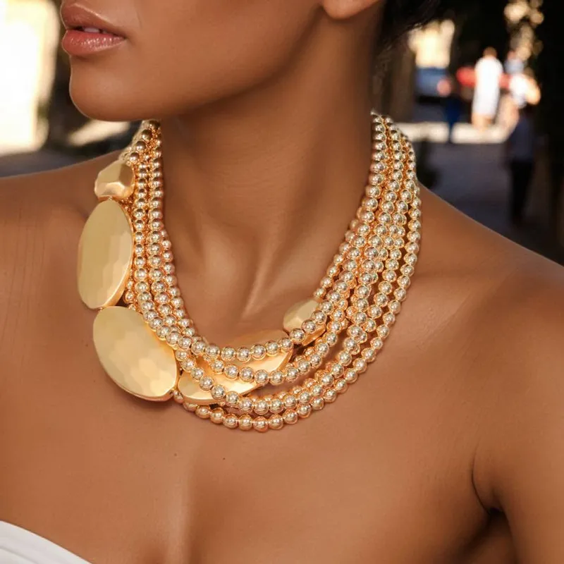 Peach Accessories Women's Gold Bead & Hammered Plate Necklace - Gold