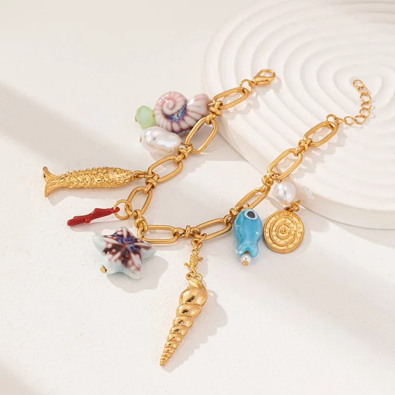Peach Accessories Women's Siren's Song Gold Charm Bracelet Gold One Size