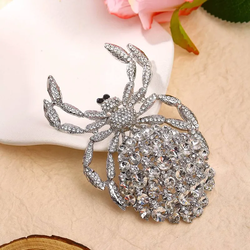 Peach Accessories Women's Sparkling Spider Brooch in Silver - Silver - Size: One Size